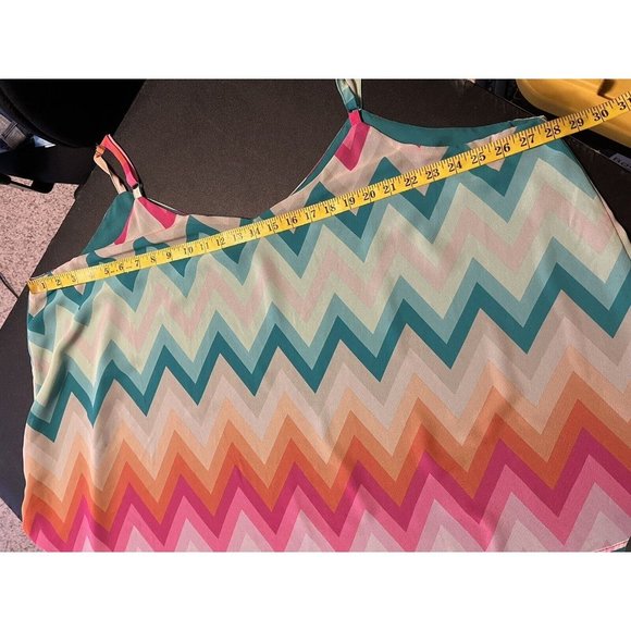 Torrid Sophie Chevron Plus Size 4 (4X) Multicolored Tank Top - Picture 8 of 9